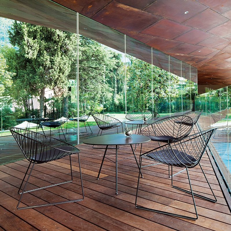 leaf-lounge.jpg